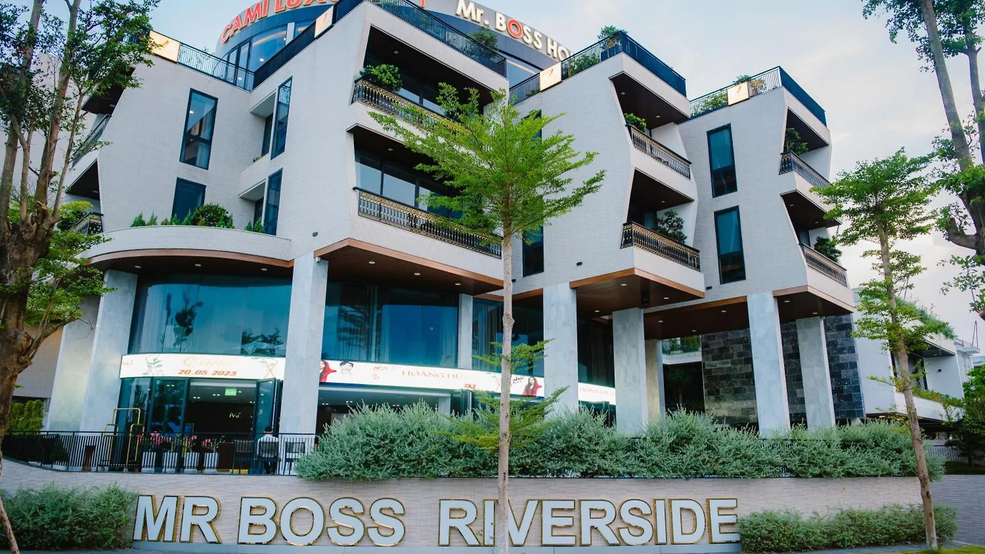 Hotel Cami Riverside Resort Da Nang