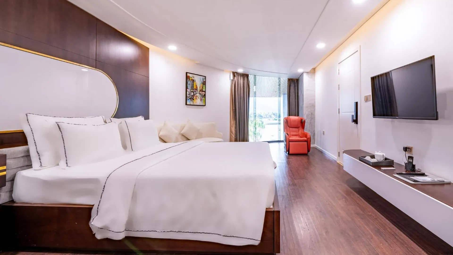 Cami Riverside Resort Da Nang